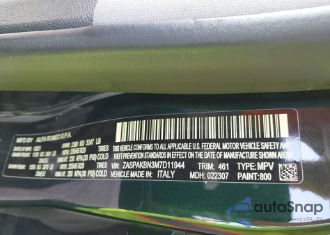 2021 Alfa Romeo Stelvio Ti/Ti Lusso/Ti Sport/Ti Sport Carbon z USA, uszkodzony, nr VIN ZASPAKBN3M7D11944